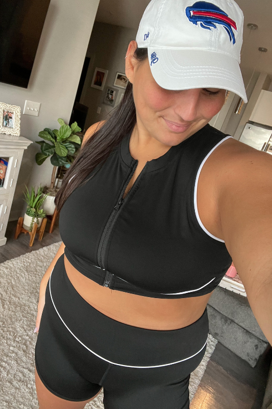 Front Zipper Sports Bra & Short Set - Black
